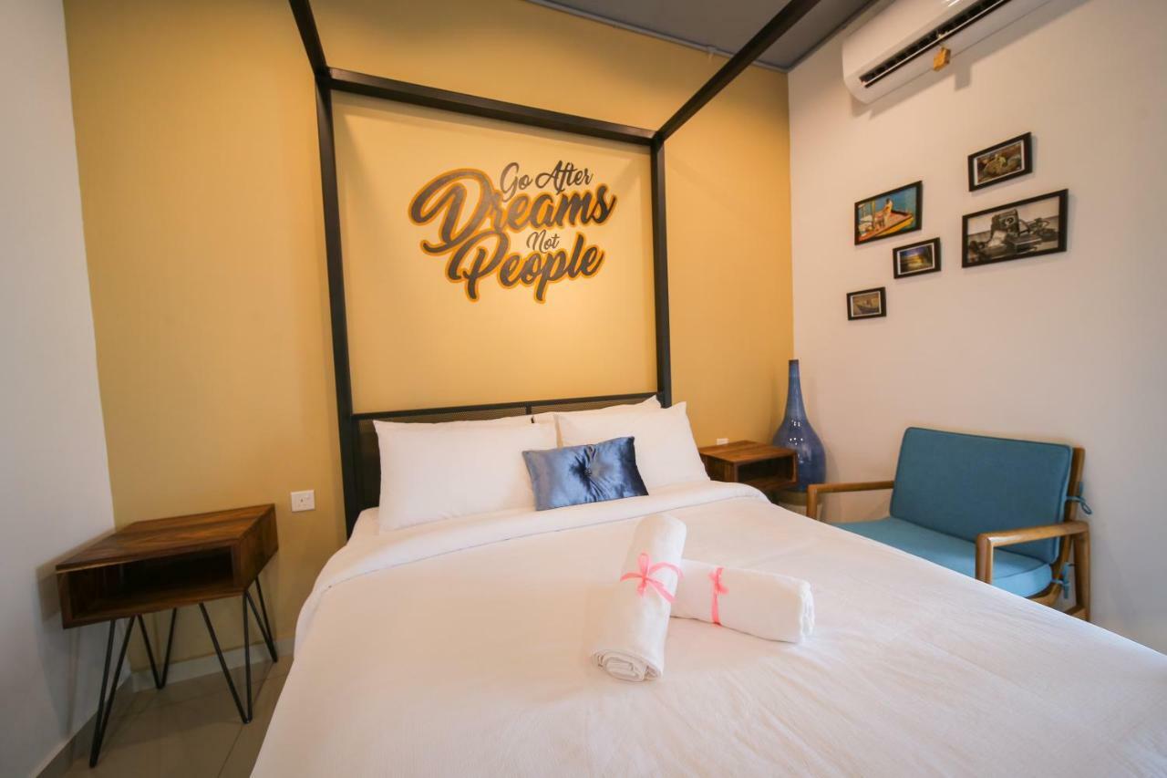 The Best Hotel In Bayan Lepas - The Lov Penang Eksteriør bilde