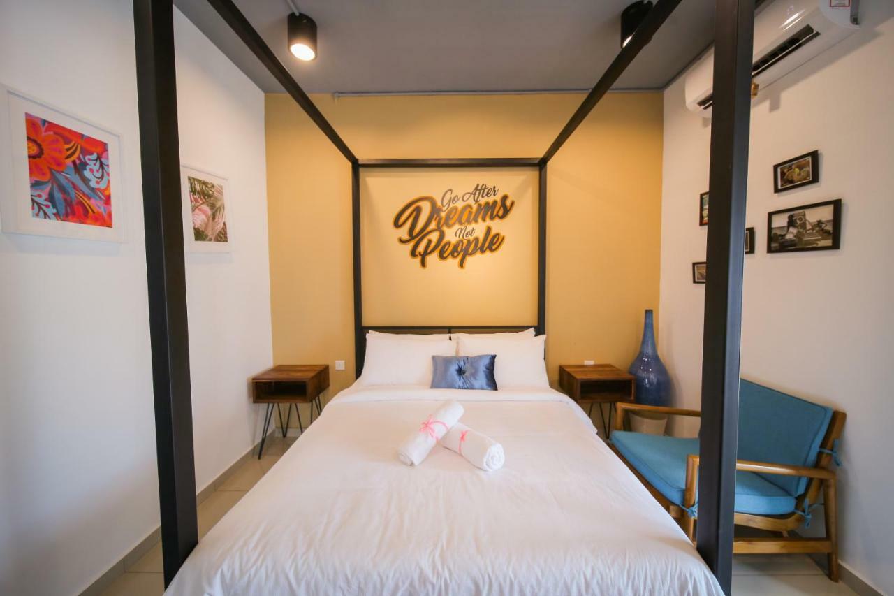 The Best Hotel In Bayan Lepas - The Lov Penang Eksteriør bilde